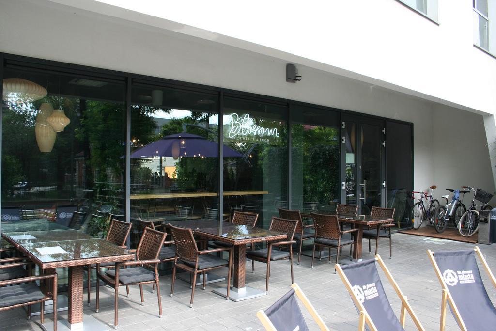 Diamonds Luxury Old Town Residence Краков Экстерьер фото